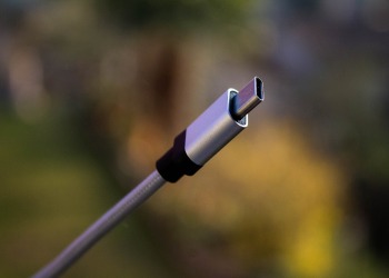 Apple pode lançar o USB Tipo-C no iPhone 15 com o nome de Lightning Pro | Pocket News #450